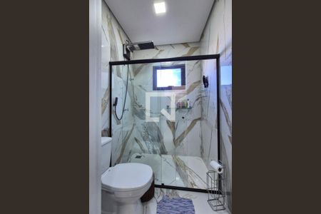 Banheiro  de casa de condomínio à venda com 4 quartos, 350m² em Swiss Park, Campinas