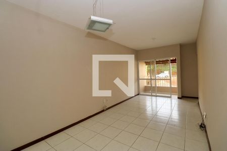 Sala de apartamento para alugar com 3 quartos, 75m² em Jardim Placaford, Salvador
