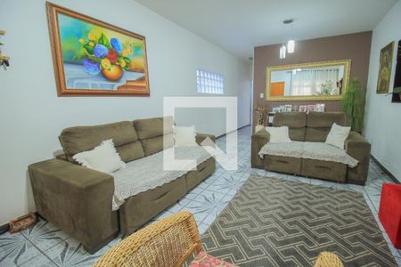 Casa à venda com 3 quartos, 165m² em Pari, São Paulo