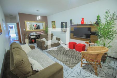 Casa à venda com 3 quartos, 165m² em Pari, São Paulo