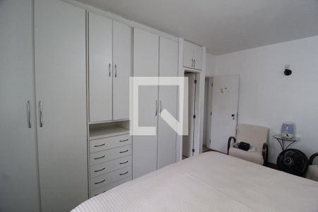 Quarto 1 - Suíte de casa para alugar com 5 quartos, 600m² em Cidade Jardim, Uberlândia