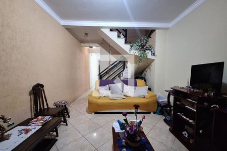 Sala  de casa à venda com 3 quartos, 189m² em Parque Itrapoã, Santo André