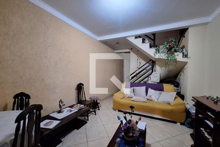 Sala  de casa à venda com 3 quartos, 189m² em Parque Itrapoã, Santo André