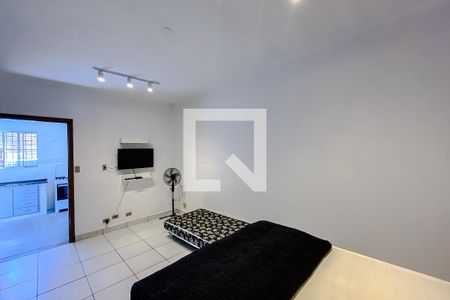 Sala/Quarto de casa para alugar com 1 quarto, 701500m² em Vila Regente Feijó, São Paulo
