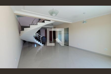Sala jantar de casa de condomínio para alugar com 3 quartos, 300m² em Vila Monte Belo, Itaquaquecetuba