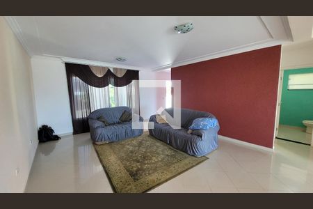 Sala de casa de condomínio para alugar com 3 quartos, 300m² em Vila Monte Belo, Itaquaquecetuba