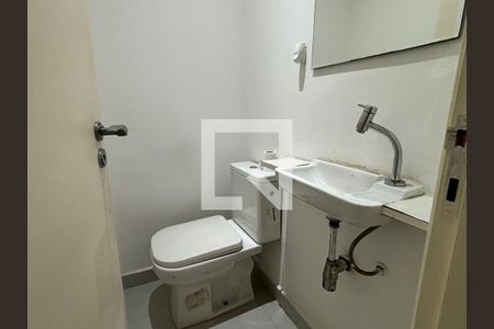 Lavabo de casa para alugar com 2 quartos, 130m² em Mirandópolis, São Paulo