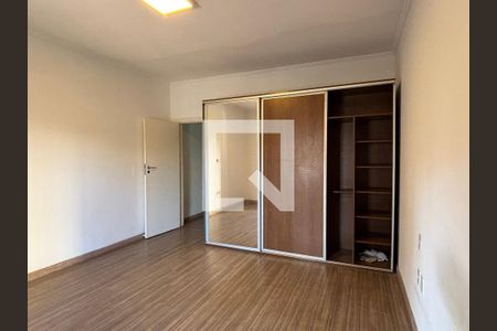 Quarto 1 de casa para alugar com 2 quartos, 130m² em Mirandópolis, São Paulo