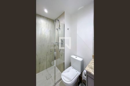 Banheiro de apartamento para alugar com 1 quarto, 32m² em Perdizes, São Paulo