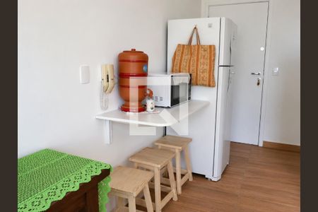 Cozinha de kitnet/studio à venda com 1 quarto, 29m² em Centro Histórico de São Paulo, São Paulo