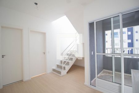Sala/Cozinha de apartamento para alugar com 1 quarto, 63m² em Vila Pereira Barreto, São Paulo