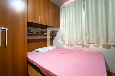 Quarto 1 de apartamento à venda com 2 quartos, 50m² em Sagrada Família, Belo Horizonte