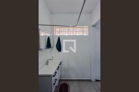 Banheiro da Suíte de casa à venda com 1 quarto, 150m² em Vila Independencia, São Paulo