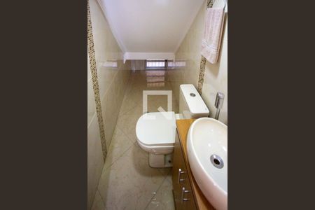 Lavabo de casa para alugar com 3 quartos, 150m² em Taboão, Diadema