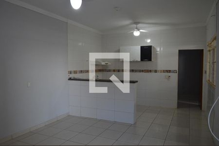 Sala de casa para alugar com 4 quartos, 240m² em Parque Anhanguera, Ribeirão Preto