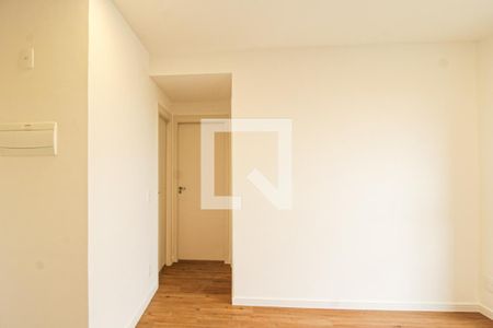 Sala de apartamento para alugar com 2 quartos, 42m² em Vila Santa Edwiges, São Paulo
