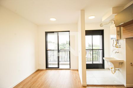 Sala de apartamento para alugar com 2 quartos, 42m² em Vila Santa Edwiges, São Paulo