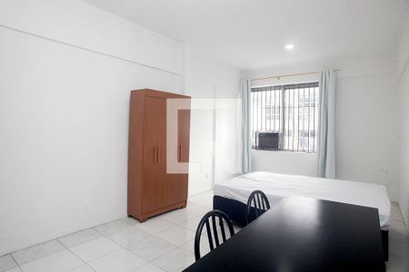 Studio  de kitnet/studio para alugar com 1 quarto, 29m² em Azenha, Porto Alegre