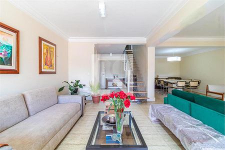 Casa à venda com 3 quartos, 500m² em Santo Amaro, São Paulo