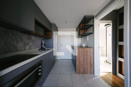 Sala/Cozinha e Área de Serviço de apartamento para alugar com 1 quarto, 29m² em Vila Ré, São Paulo