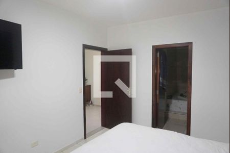Suite de casa para alugar com 4 quartos, 350m² em Vila Sao Silvestre, Barueri
