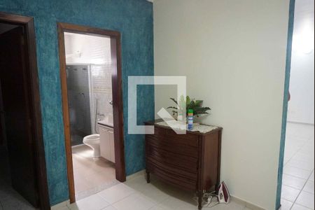 Acesso de casa para alugar com 4 quartos, 350m² em Vila Sao Silvestre, Barueri