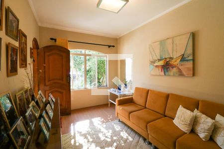 Sala de casa à venda com 3 quartos, 125m² em Jardim Cris, São Paulo