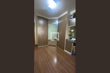 Casa à venda com 4 quartos, 189m² em Jardim Taboao, São Paulo