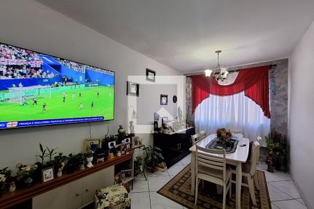 Sala de TV de apartamento à venda com 2 quartos, 54m² em Jardim Santo André, Santo André