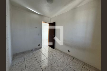 Quarto 2 de apartamento para alugar com 2 quartos, 50m² em São Pedro, Osasco
