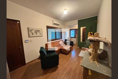 Casa à venda com 4 quartos, 200m² em Rio Branco, São Leopoldo