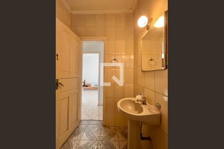Banheiro de casa para alugar com 2 quartos, 300m² em Jardim Nova Europa, Campinas