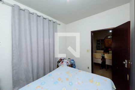 Quarto 1 de casa à venda com 6 quartos, 360m² em Brasil Industrial, Belo Horizonte