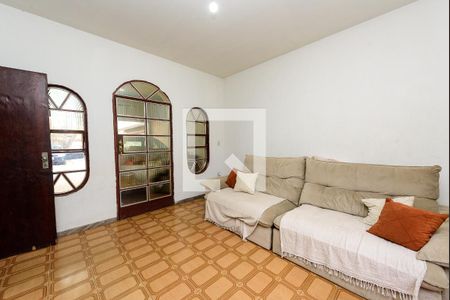 Sala 1 de casa à venda com 6 quartos, 360m² em Brasil Industrial, Belo Horizonte