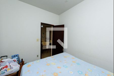 Quarto 1 de casa à venda com 6 quartos, 360m² em Brasil Industrial, Belo Horizonte