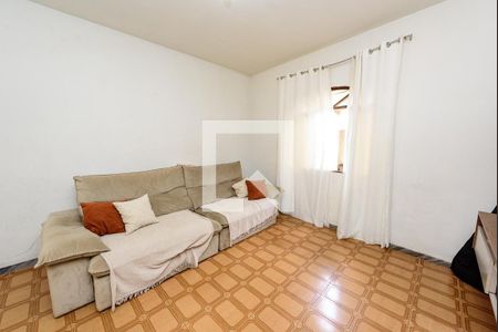 Sala 1 de casa à venda com 6 quartos, 360m² em Brasil Industrial, Belo Horizonte