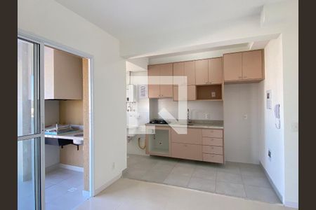 Sala - Cozinha de apartamento para alugar com 2 quartos, 50m² em Vila Osasco, Osasco