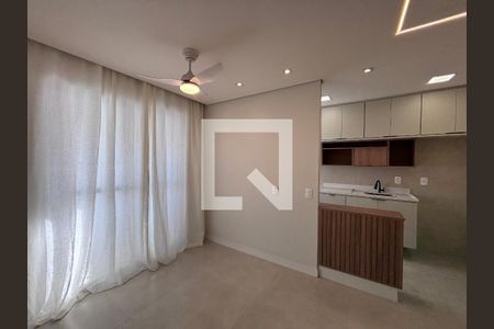 Sala de apartamento à venda com 2 quartos, 46m² em Recreio dos Bandeirantes, Rio de Janeiro