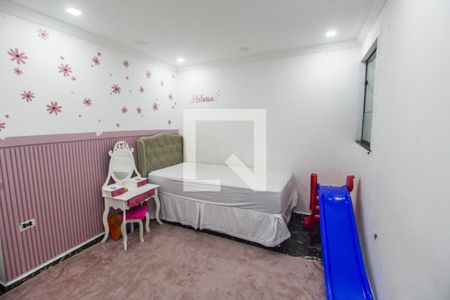 Quarto 2 de casa para alugar com 2 quartos, 121m² em Jardim Maria Beatriz, Carapicuíba