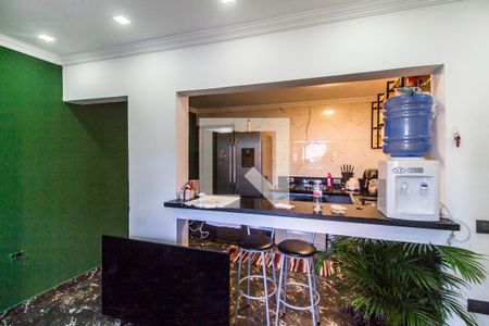 Sala de casa para alugar com 2 quartos, 121m² em Jardim Maria Beatriz, Carapicuíba