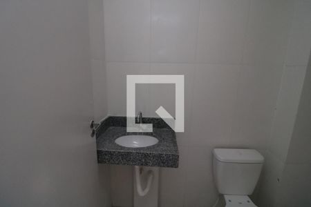 Banheiro de kitnet/studio à venda com 1 quarto, 27m² em Vila Alpina, São Paulo