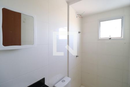 Banheiro do Quarto 1 de apartamento para alugar com 2 quartos, 58m² em Jardim Europa, Uberlândia