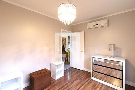 Quarto 1 de apartamento para alugar com 2 quartos, 70m² em Higienópolis, Porto Alegre