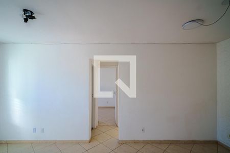 Sala de apartamento à venda com 2 quartos, 60m² em Jardim das Vertentes, São Paulo