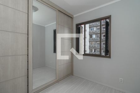 Quarto 2 de apartamento para alugar com 2 quartos, 70m² em Cristo Redentor, Porto Alegre
