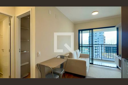 Sala de kitnet/studio para alugar com 1 quarto, 29m² em Pinheiros, São Paulo