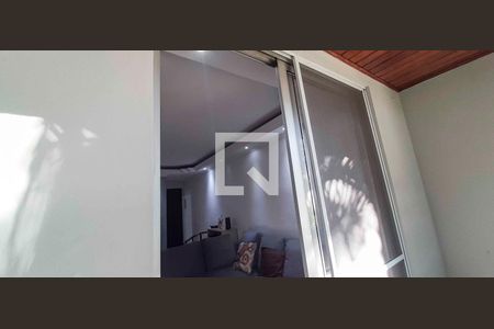 Apartamento à venda com 3 quartos, 65m² em Vila Yara, Osasco