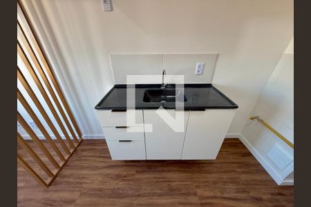 Cozinha  de apartamento para alugar com 1 quarto, 24m² em Vila das Belezas, São Paulo