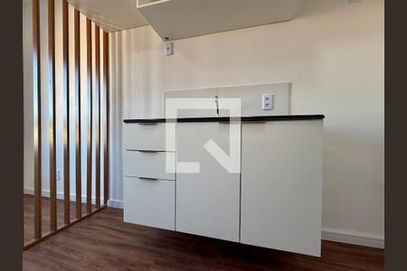 Cozinha  de apartamento para alugar com 1 quarto, 24m² em Vila das Belezas, São Paulo
