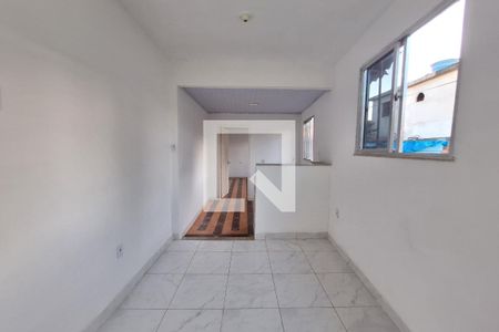 Casa para alugar com 1 quarto, 96m² em Saracuruna, Duque de Caxias